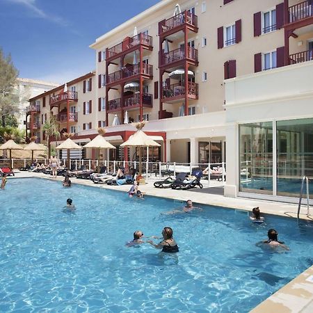 Residence Prestige Odalys Les Canissons Cavalaire-sur-Mer Bagian luar foto